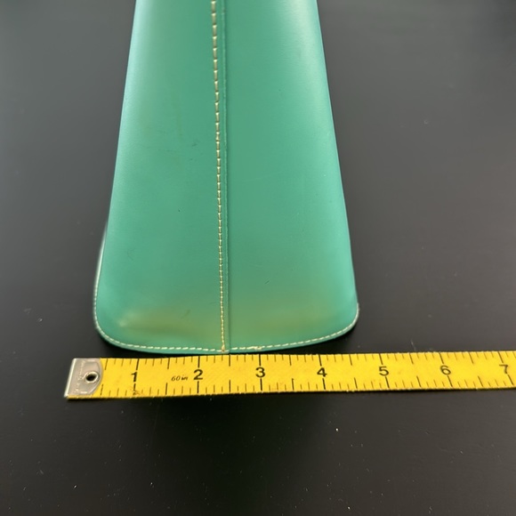 La Marthe Bucket - Picture 12 of 12